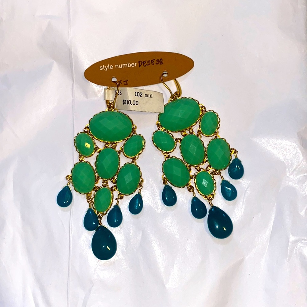 NWT chandelier earrings - Picture 2 of 7